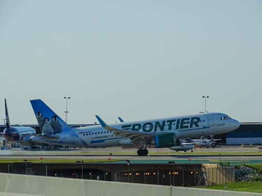 Frontier flight status